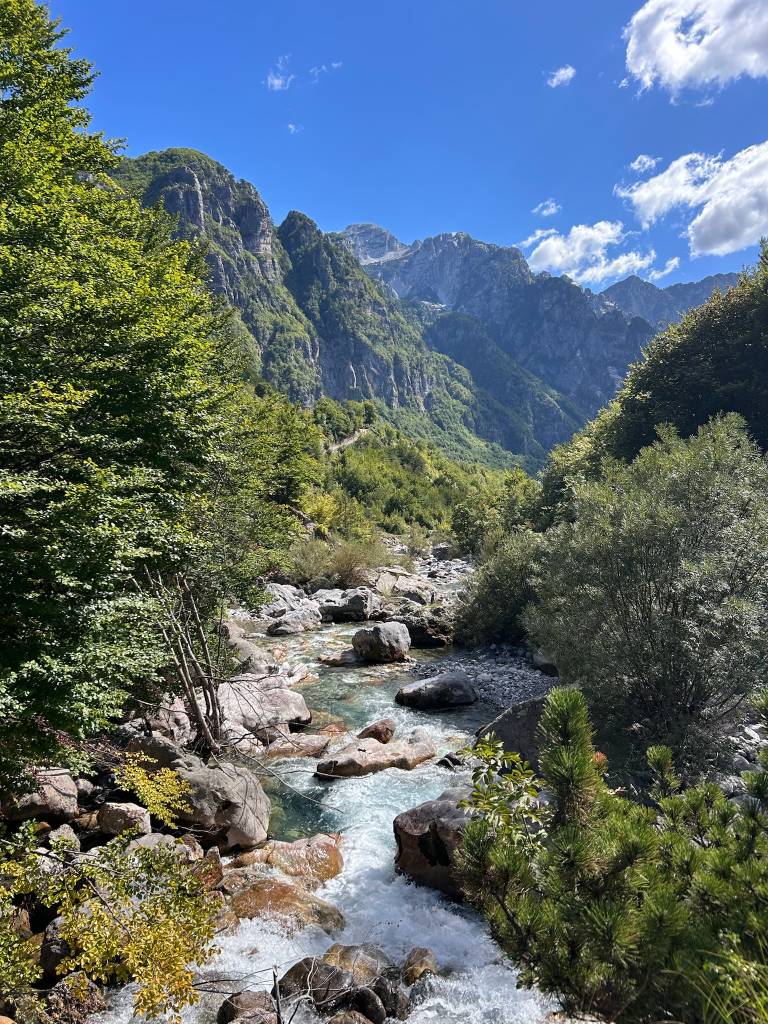 Bergrivier in Theth